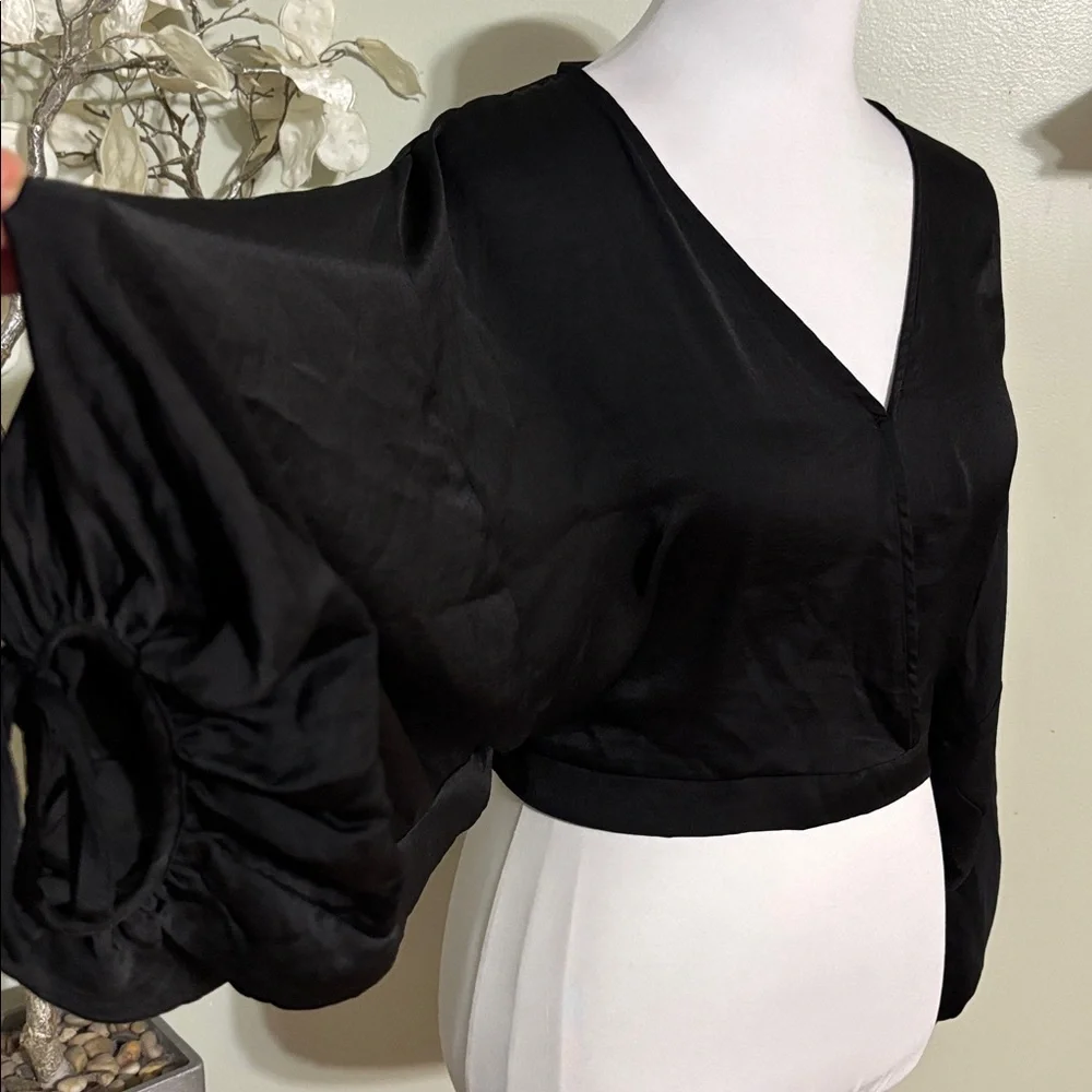 FAVLUX Black V Neck Crop Top Oversized Sleeves